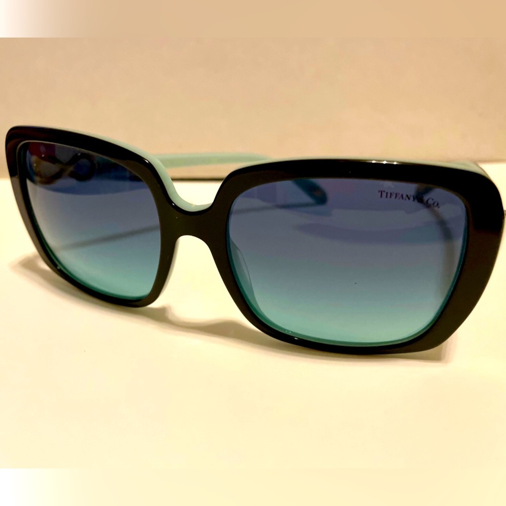Tiffany & Co. TF 4110-B 8055/9S - Black/Blue for Women - 55-17-135 mm Sunglasses